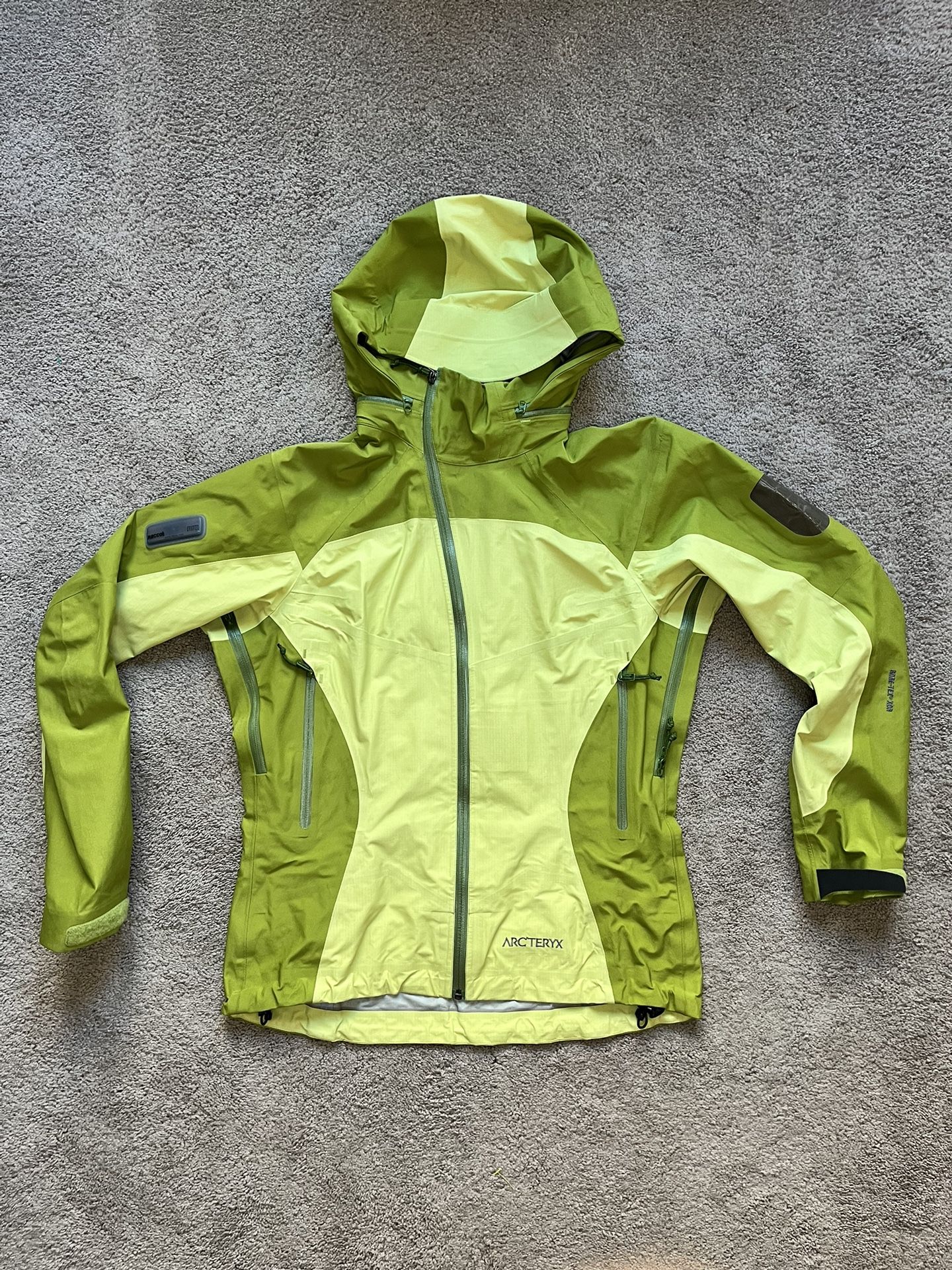 Vintage Arcteryx Sidewinder Green Goretex Jacket Women's Size Large