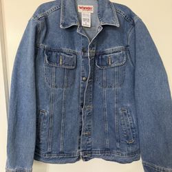 Wrangler Denim Jacket - Size Large (LT) - Brand New 