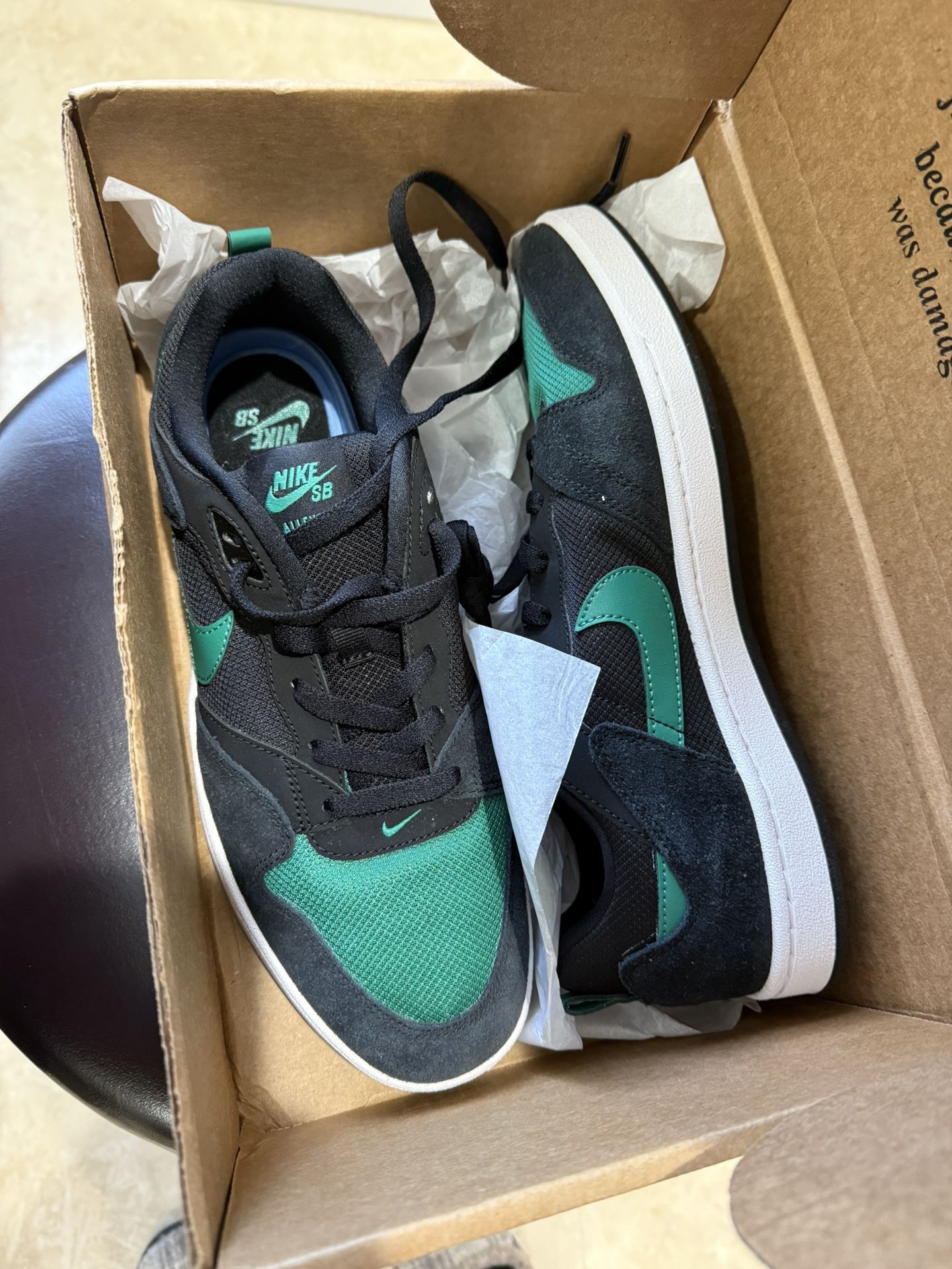 Nike Men's SB Alleyoop Sneakers Size 11