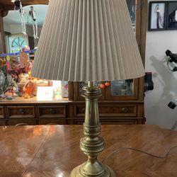 Beautiful Brass Table Lamp, Possibly Vintage