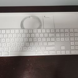 Apple Magic Keyboard With Numeric Keypad