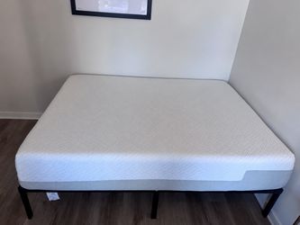 Full size bed mattress w/ bed frame