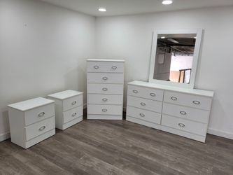 Juego de Cuarto Sin Cama