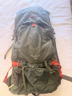 Osprey Atmos 65 Backpack - Green