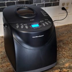 HAMILTON BEACH 29882 BREAD MAKER - EXCELLENT CONDITION 