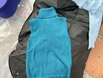MOCK NECK KNIT TOP
