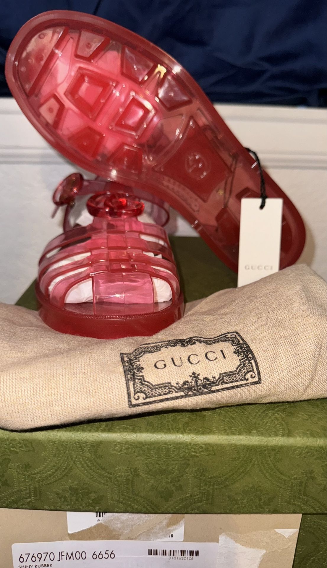 GUCCI