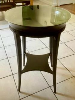 Vintage Round Table/Plant Stand w/ Bottom Shelf & Glass Top
