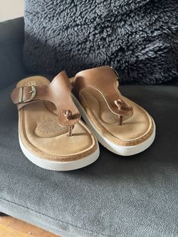 Izod Women Memory Foam Sandals Size 8
