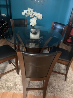 Dining table with 5 chairs