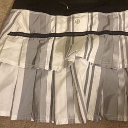 Lululemon Skirt Size 4