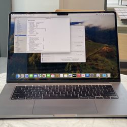 Apple 2023 MacBook Air M2 chip 15-inch, 8GB RAM, 256GB SSD Storage