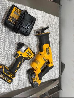 Dewalt