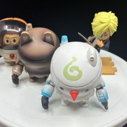  Pop Mart Blind Box Figures, One Piece, Lego 