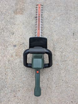 Black and Decker 18" Hedge Hog Corded Electric Trimmer