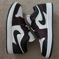 Wmns Air Jordan Retro 1 Low "Utility " Size 5.5wmns/ 4 Youth