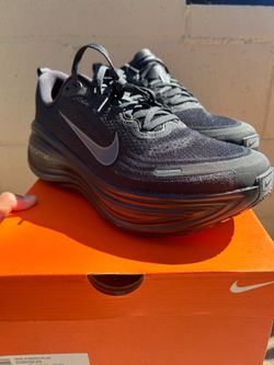 Nike Vomero Plus