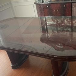 2 Dining room chairs for sell