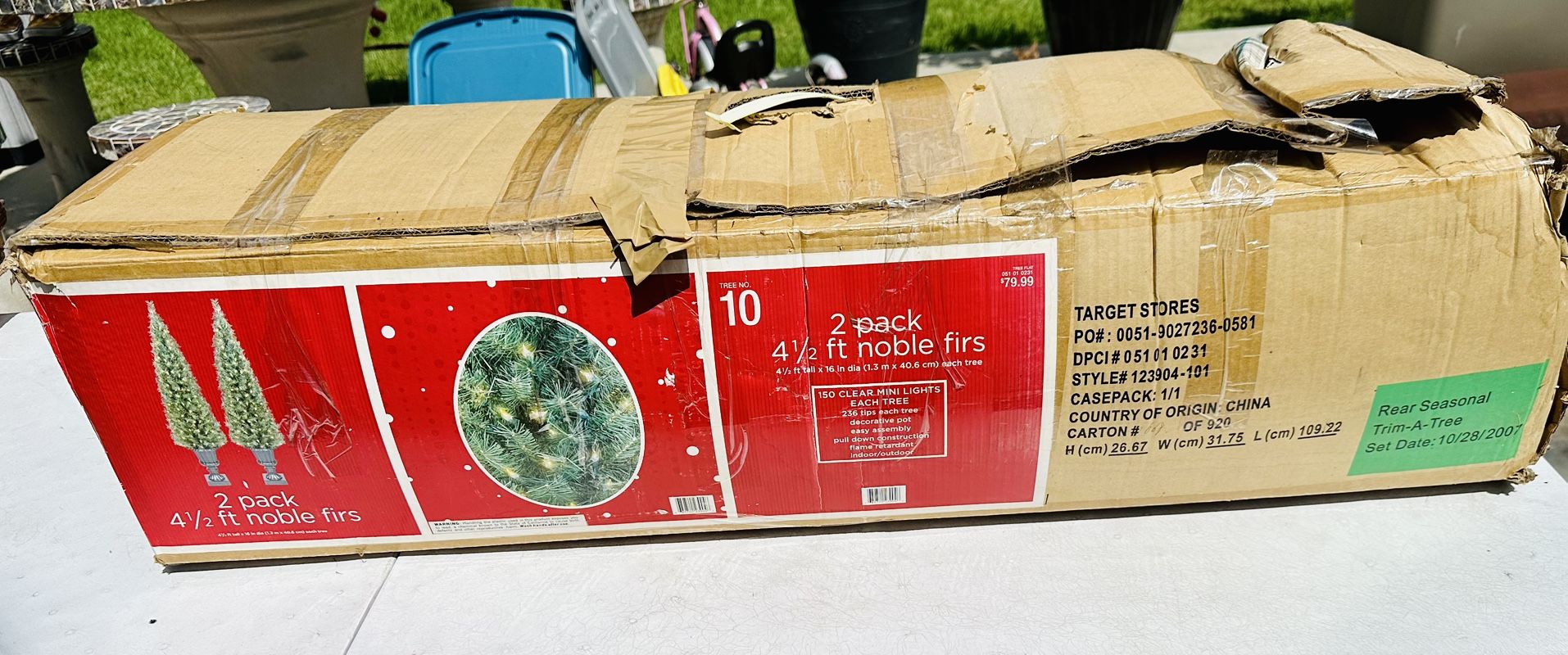 Noble Fir Christmas Trees 4Ft (2pc)