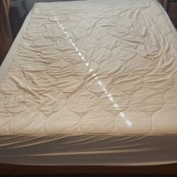 Tuft And Needle Queen Bed, Frame And 4 Sets Of Sheets