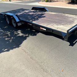 PlayCraft Trailer 83x20