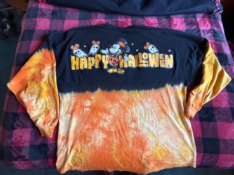 Disney Halloween Spirit Jersey NEW size XL