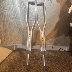 Crutches Universal