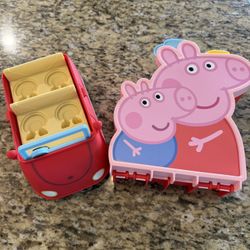 Peppa Pig Case + Car with Multiple Figurines 