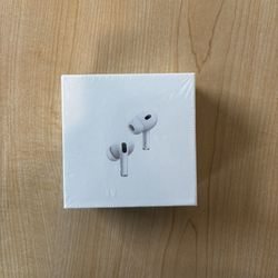 AirPod Pro (2nd Generation) With MagSafe Case