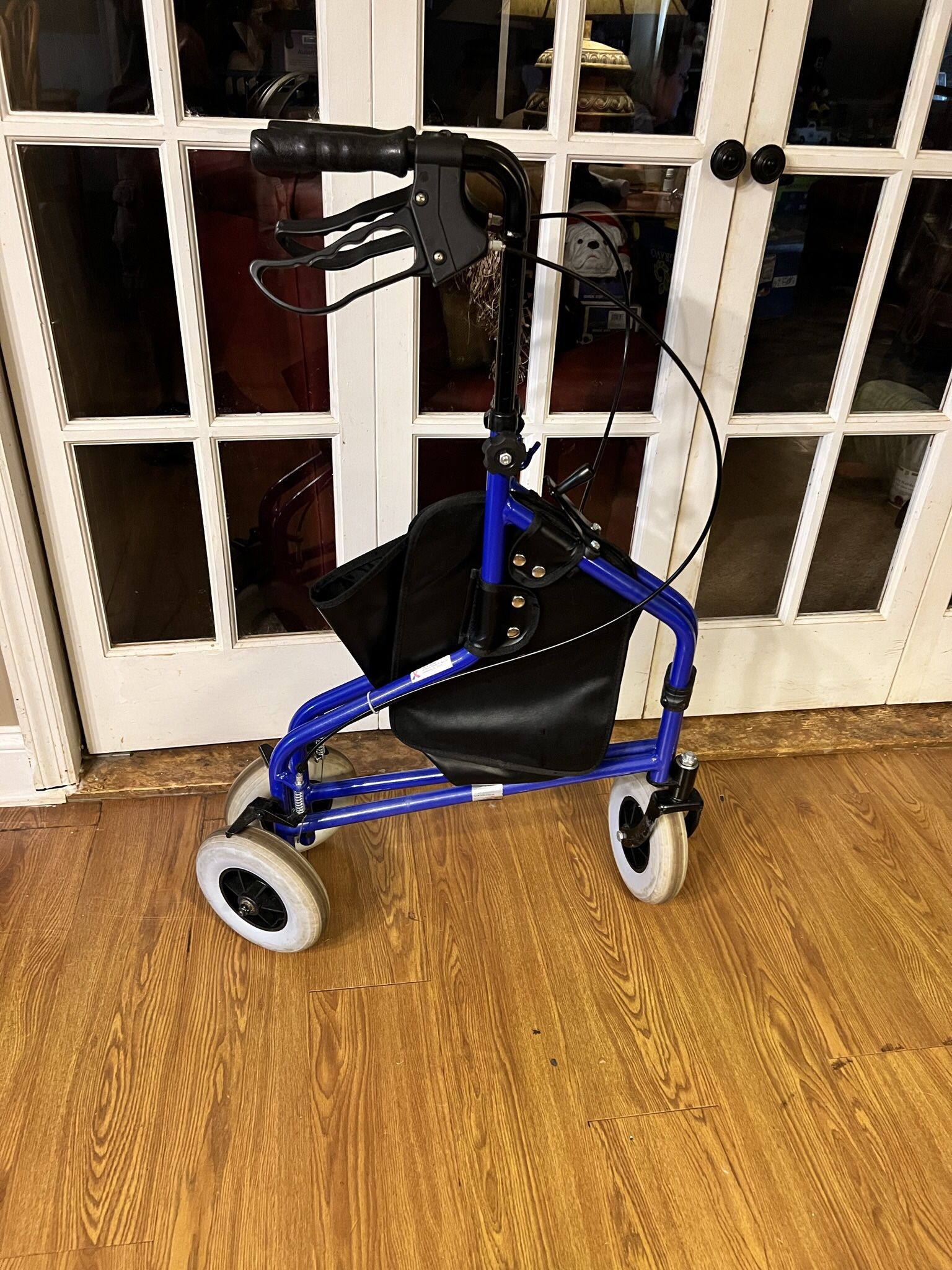 Nice 3 Wheel Walker