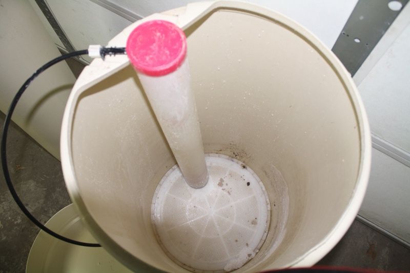 Culligan mark 89 automatic water conditioner softener with brine tank