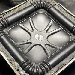 Kicker Square Subwoofer 