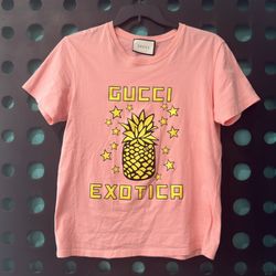 Gucci Men’s Pineapple Tshirt Worn Once Or Twice Size Large L