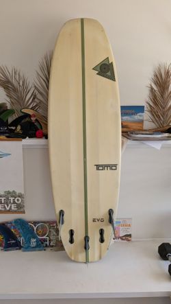 Surfboard tomo slater
