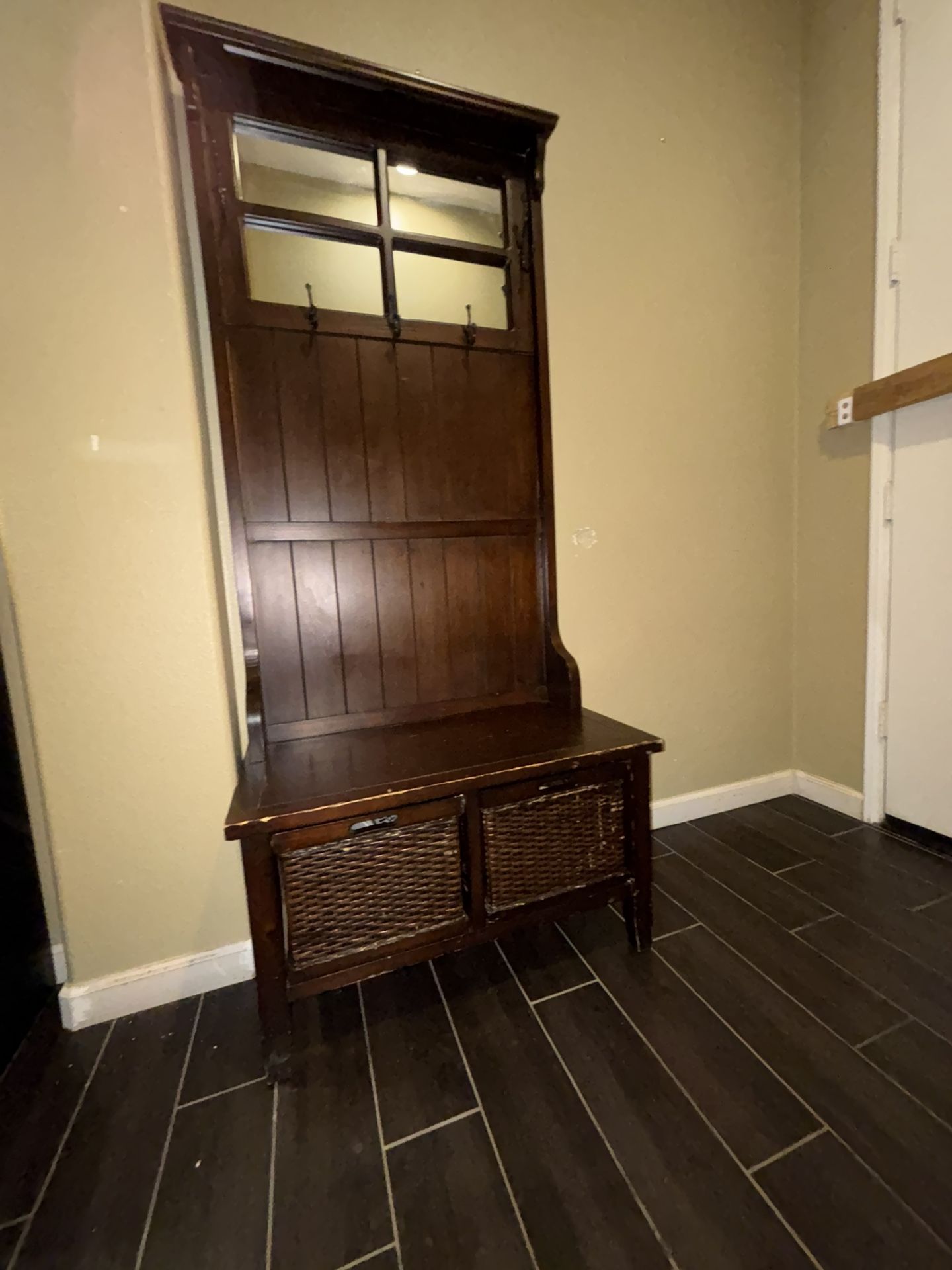 Pier One Coat Rack / Hall Tree