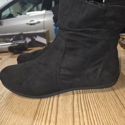 Womens ANKLE BOOTS Size 8.5 Worn Once NO Flaws Perfect SUEDE MATERIAL SEE ALL Pics