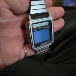 VERY RARE SEIKO TV WATCH "JAMES BOND"