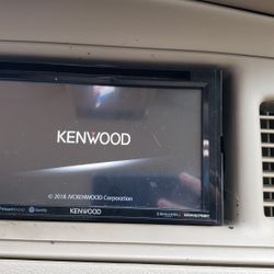 Kenwood DDX276BT Double din stereo