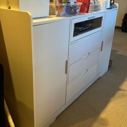 Slim Cabinet – 55"