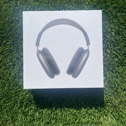 AirPod Maxes