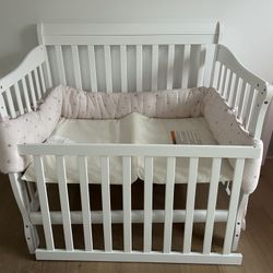 Convertible Baby Crib