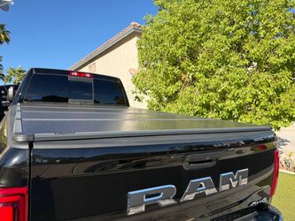 Ram Quad folding tonneau cover
