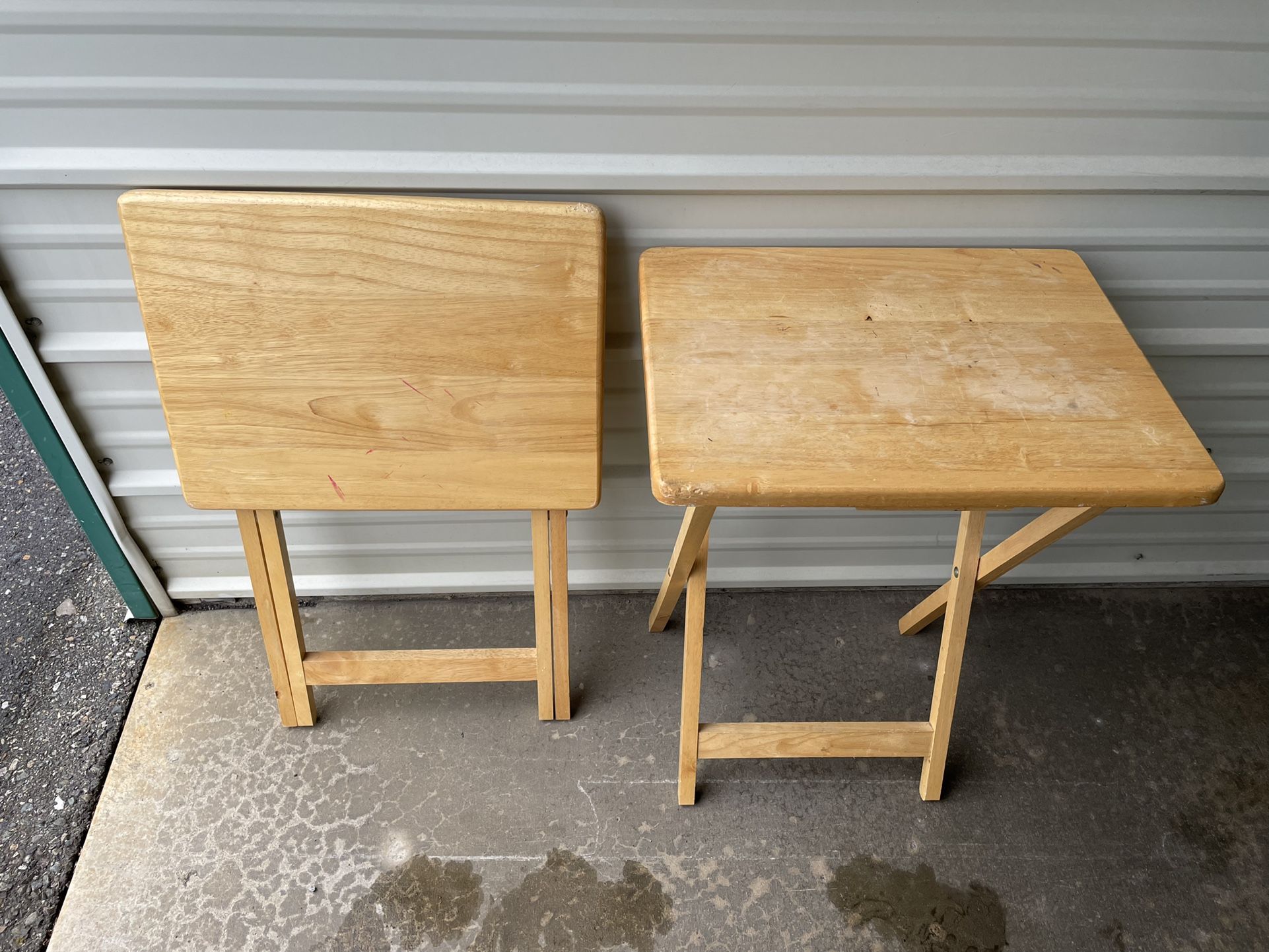 2 Small Foldable Tables