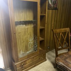 Wooden Gun Cabinet 