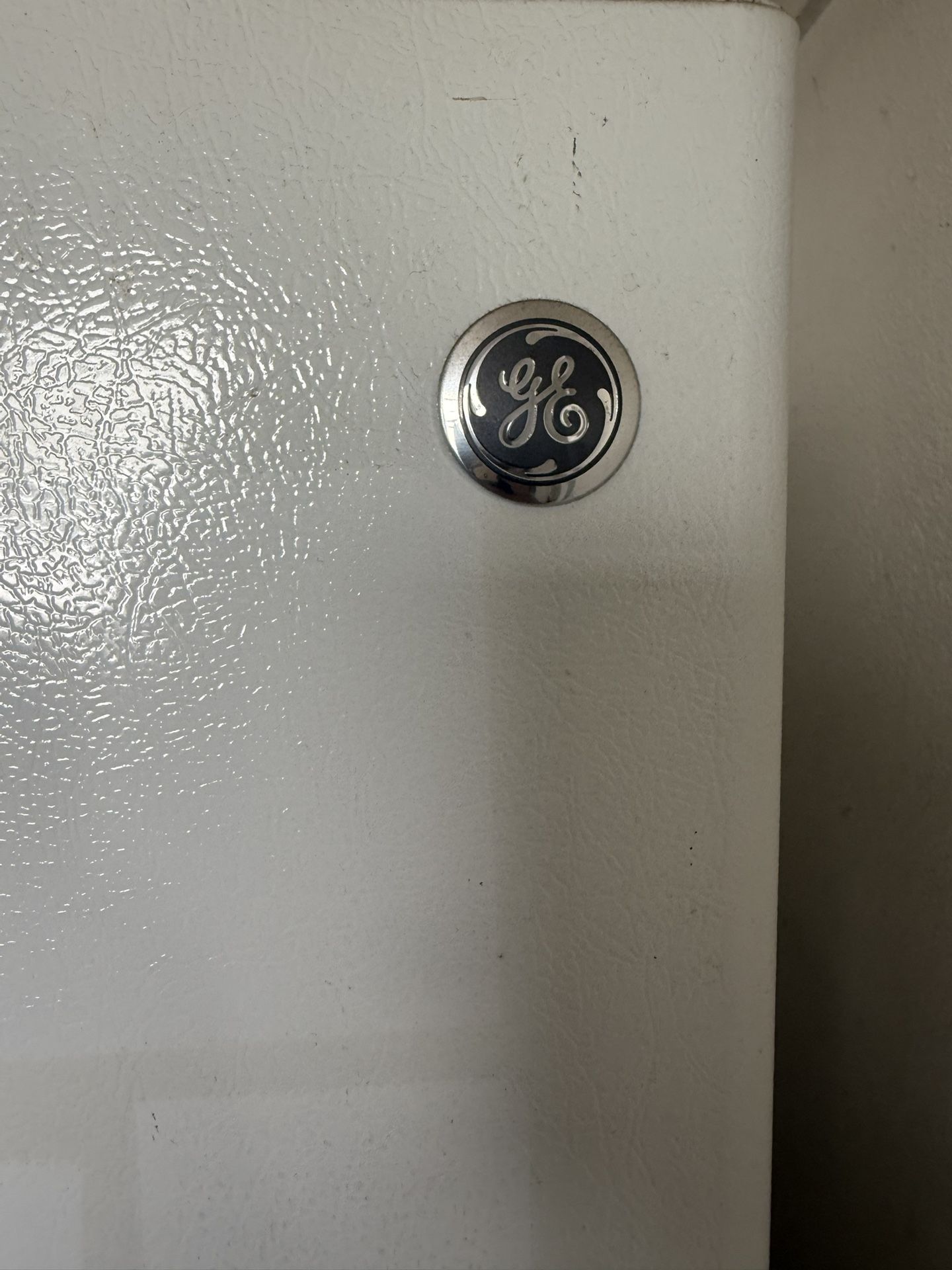 GE Refrigerator