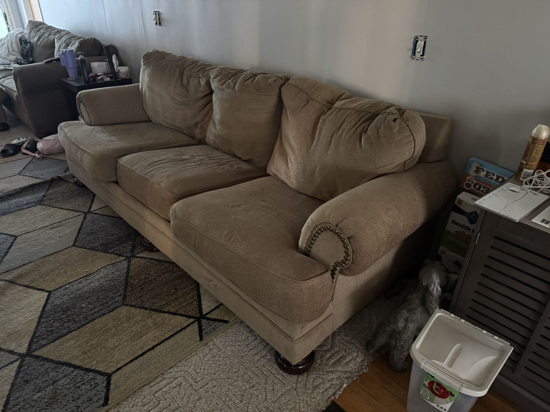 Couch 92 x 41 “
