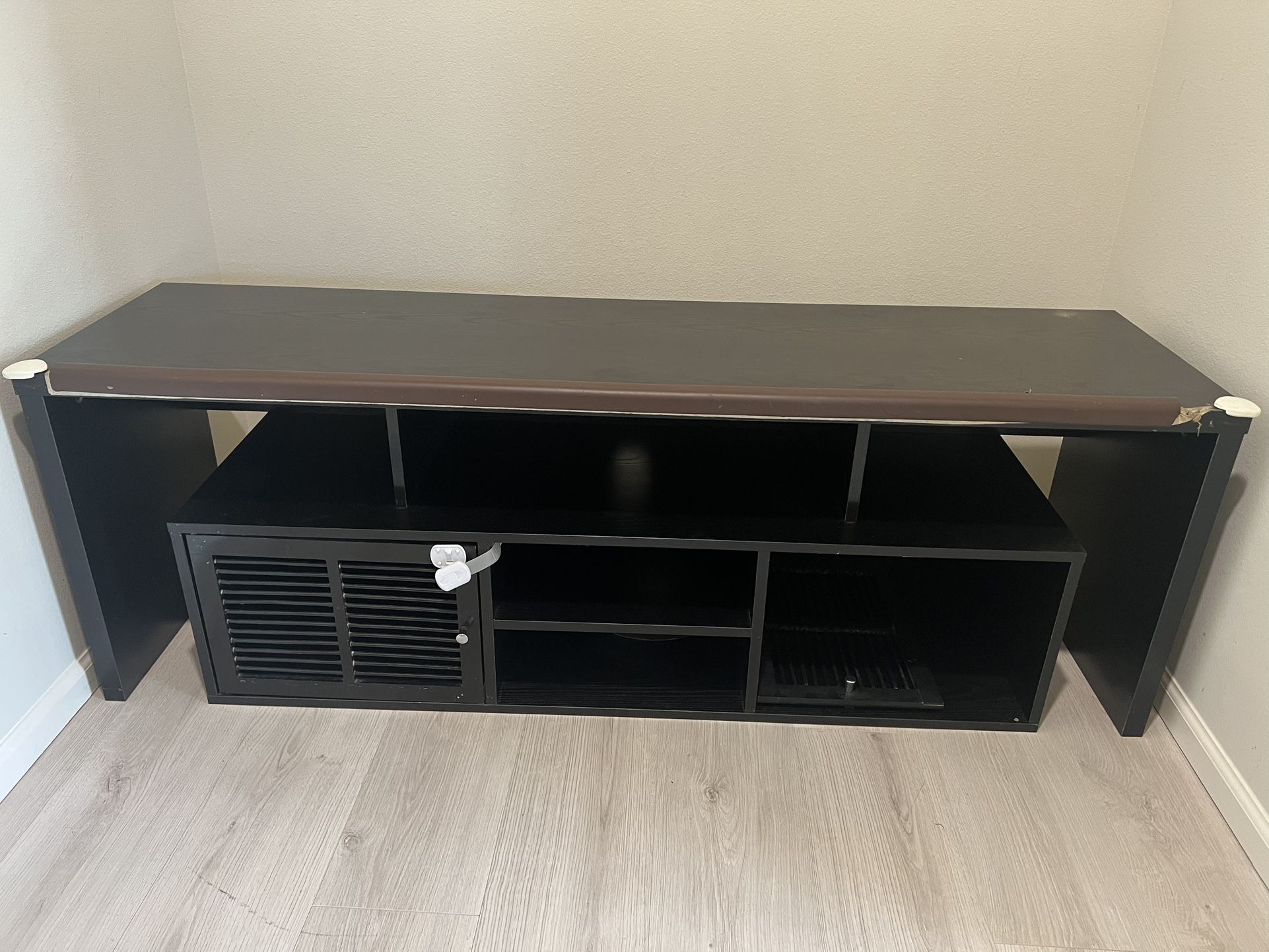 TV Table 5ft