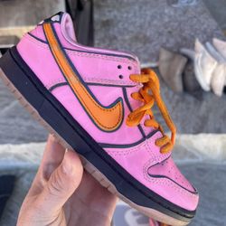 Nike SB Dunk Low “Blossoms” 