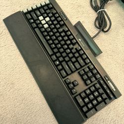 Corsair K95 RGB Platinum Gaming Keyboard w/ Wrist Rest