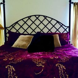 KING FRAME BED IRON